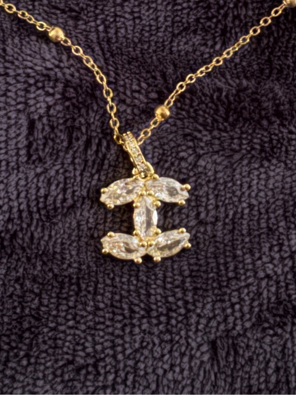 Gold Crystal Pendant Necklace - Elegant Women's Jewelry